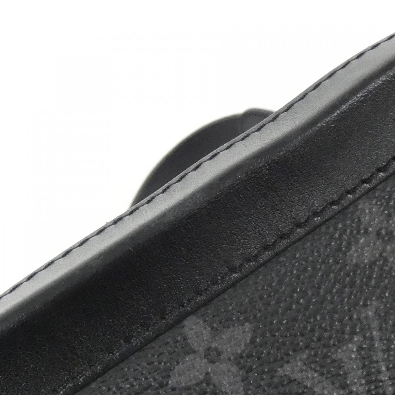 ルイヴィトン モノグラム エクリプス ソフトトランク M44730 ショルダーバッグ