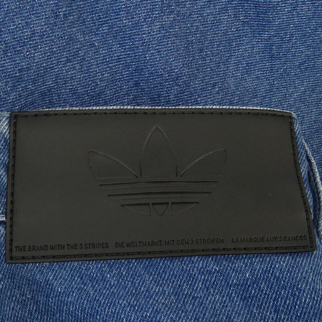 アディダス ADIDAS JC6234 ジーンズ