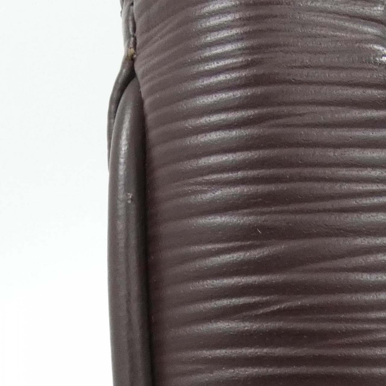 LOUIS VUITTON Epi Sarvanga M5898D Shoulder Bag