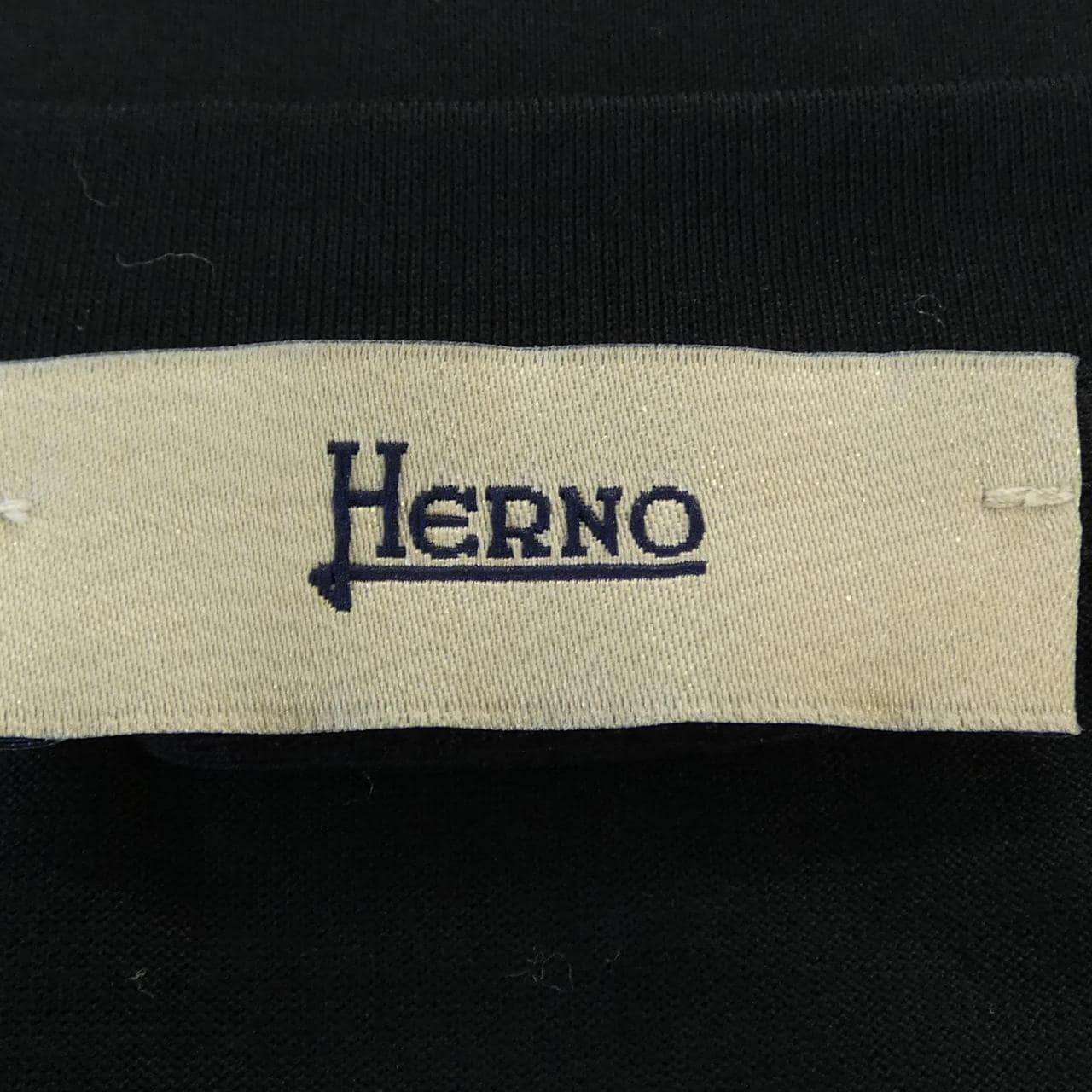ヘルノ Herno JG000226D トップス