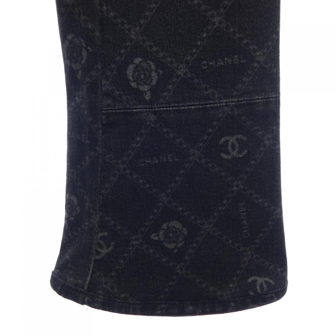 シャネル CHANEL METIERS D'ART P75319V66955 ジーンズ