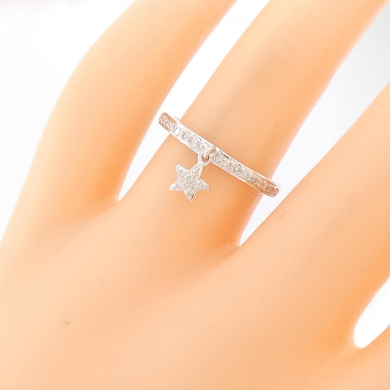 K18WG Star Diamond Ring 0.15CT
