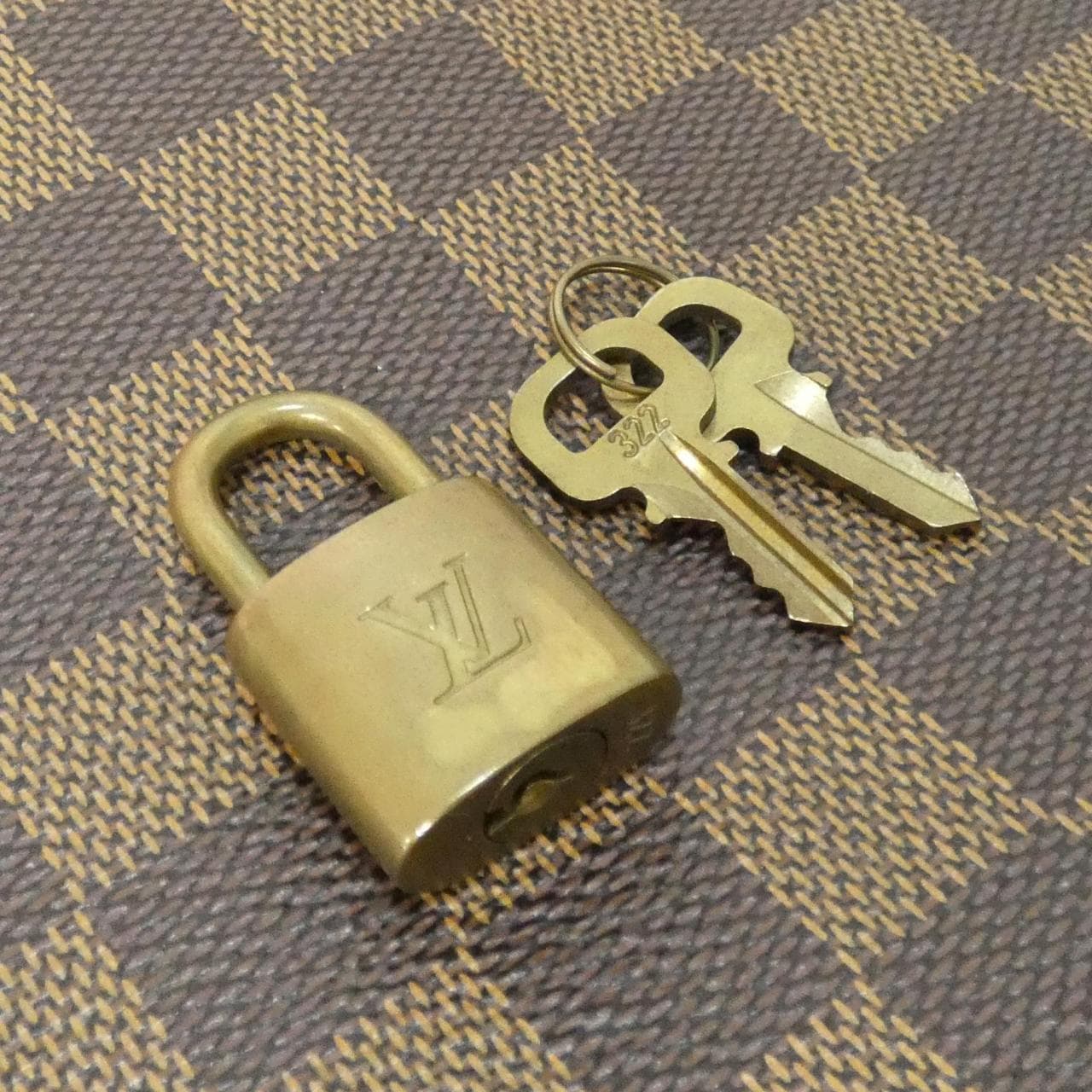 ルイヴィトン ダミエ アルマ PM N51131 バッグ