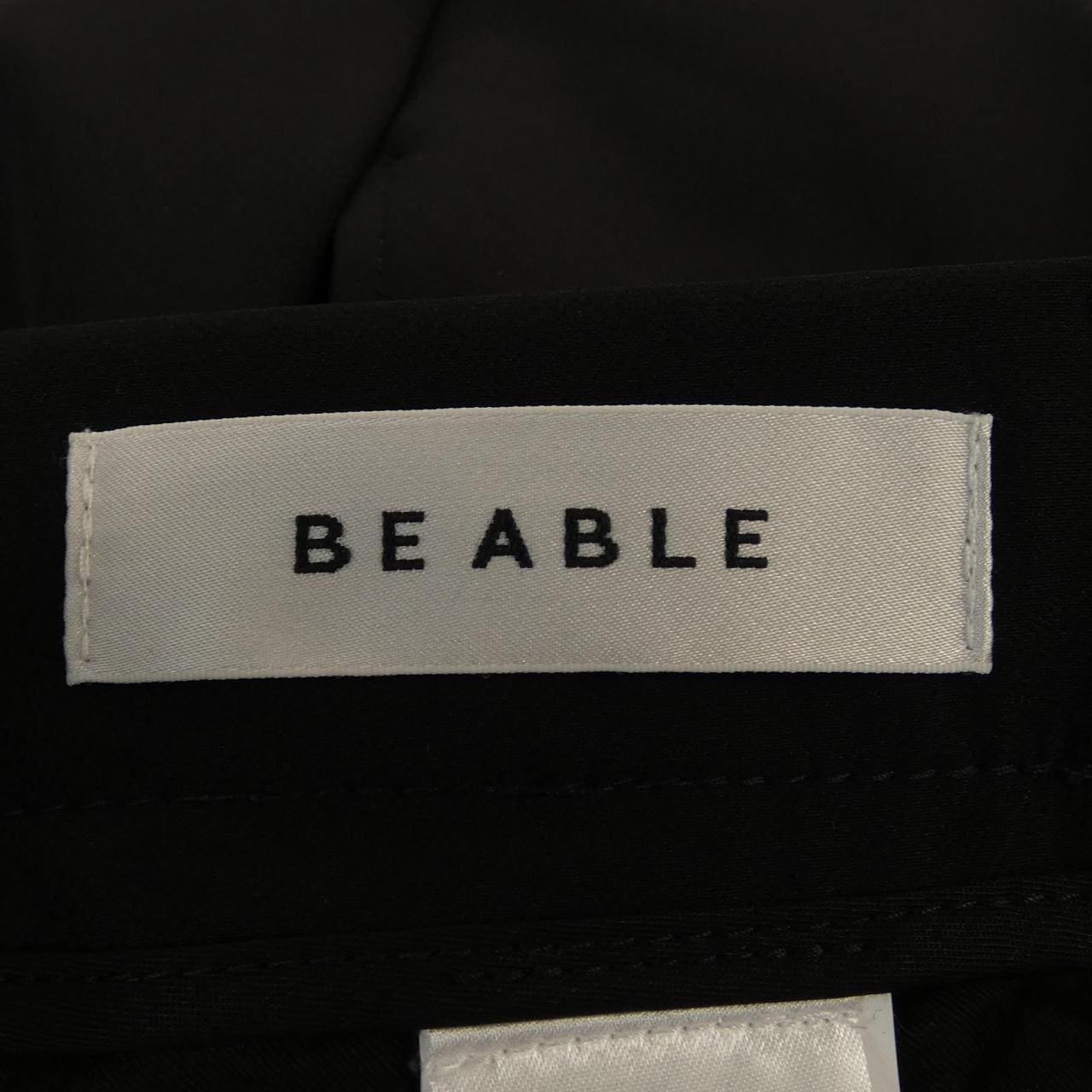 BE ABLE パンツ