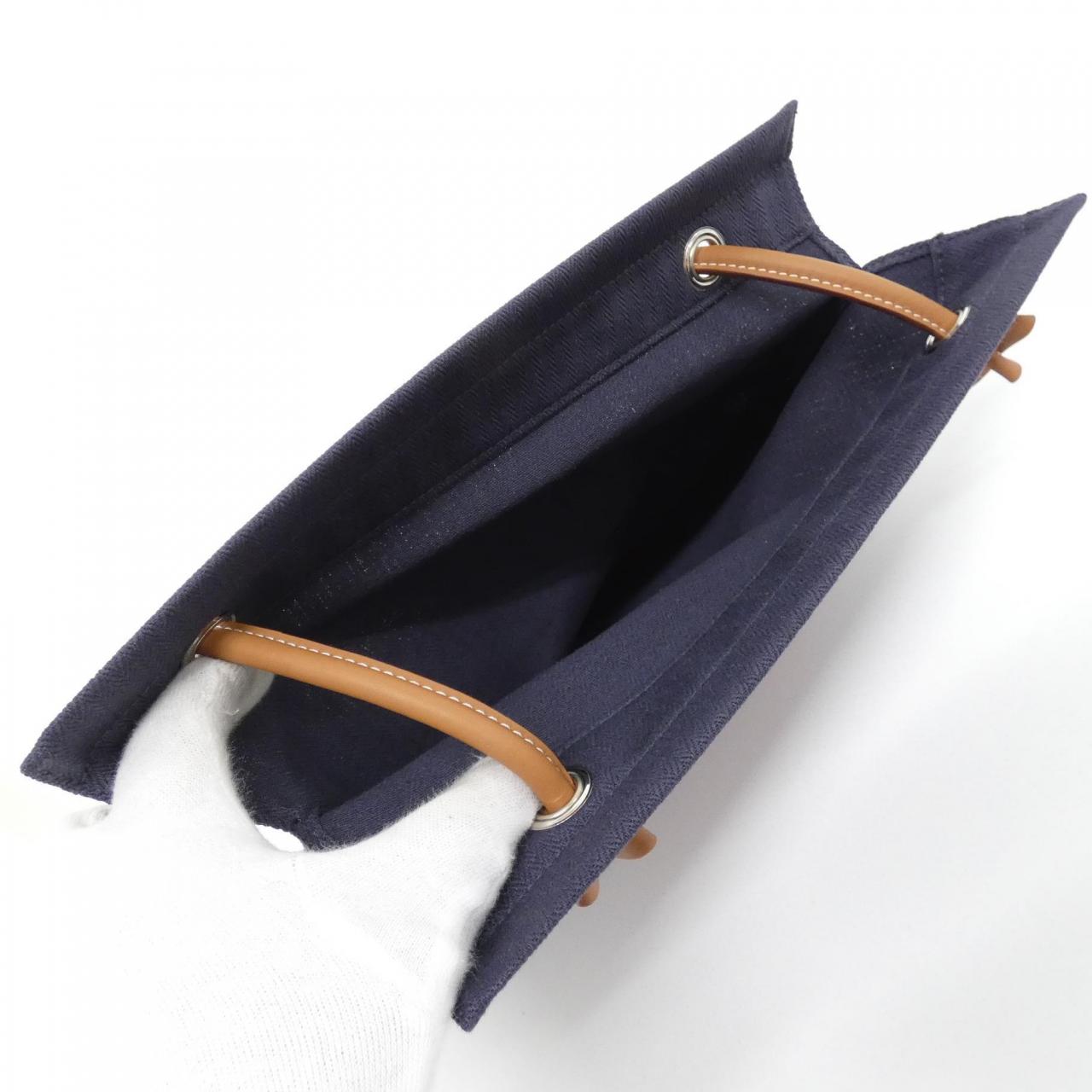 コメ兵｜エルメス サック アリーヌ 061643CK ショルダーバッグ