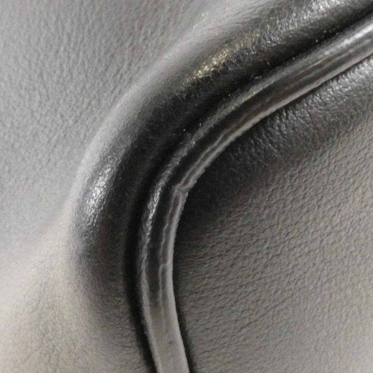 セリーヌ スモール ソフト キューブ 181613A4S バッグ