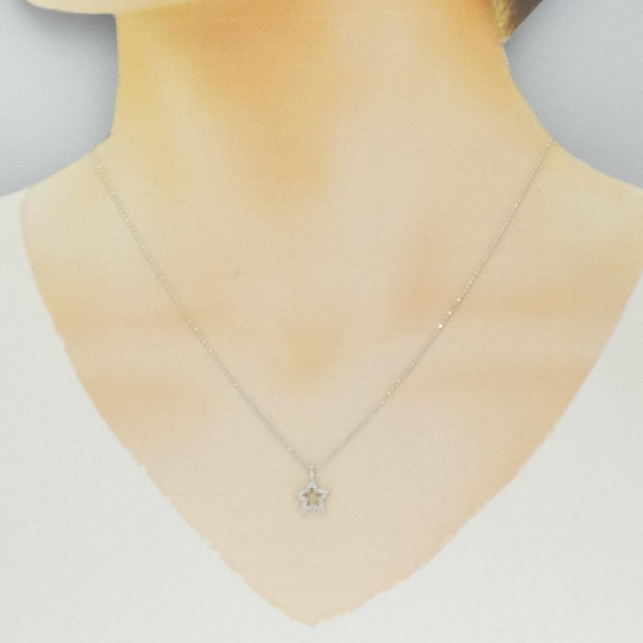 K18WG スター ダイヤモンド ネックレス 0.13CT