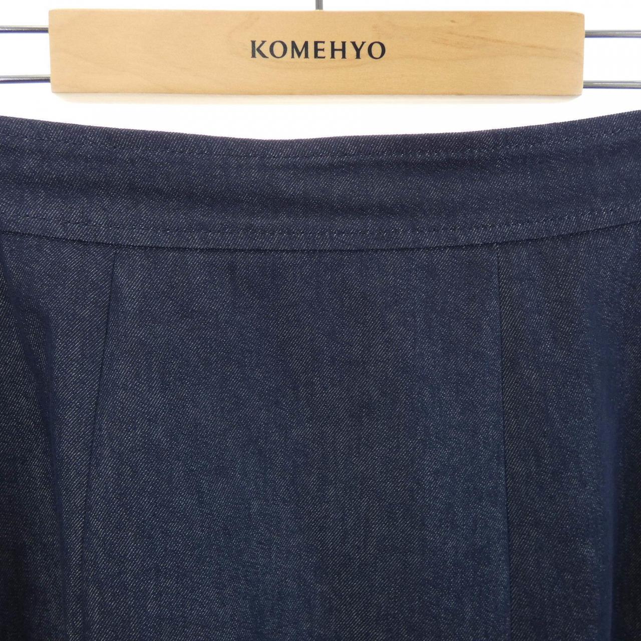 ブルーレーベルクレストブリッジ BLUE LABEL CRESTBRIDGE スカート