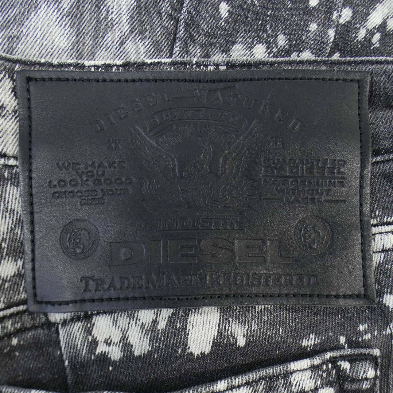 ディーゼル DIESEL ジーンズ