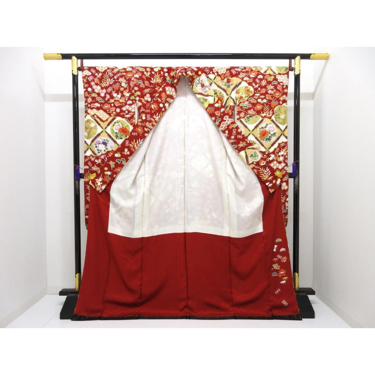 【未使用品】振袖　友禅金彩加工