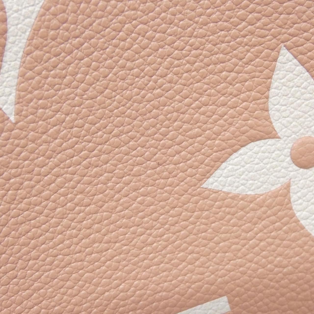 LOUIS VUITTON Bicolor Monogram Empreinte Petit Palais PM M46353 Bag