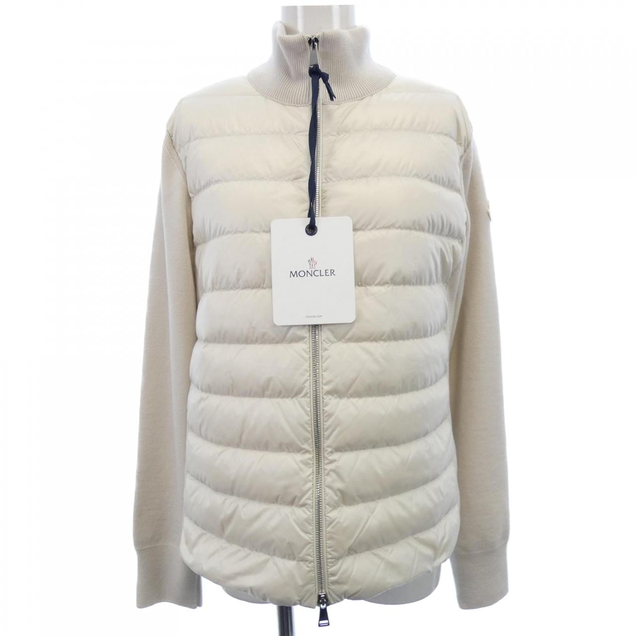 モンクレール MONCLER 20939B00023 ダウンジャケット
