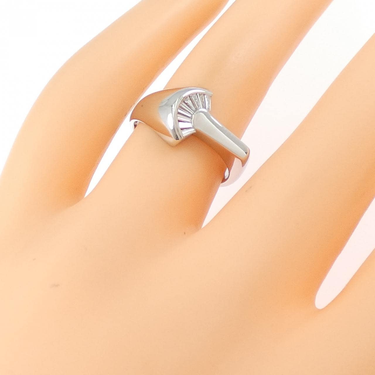 PT900 ダイヤモンド リング 0.141CT