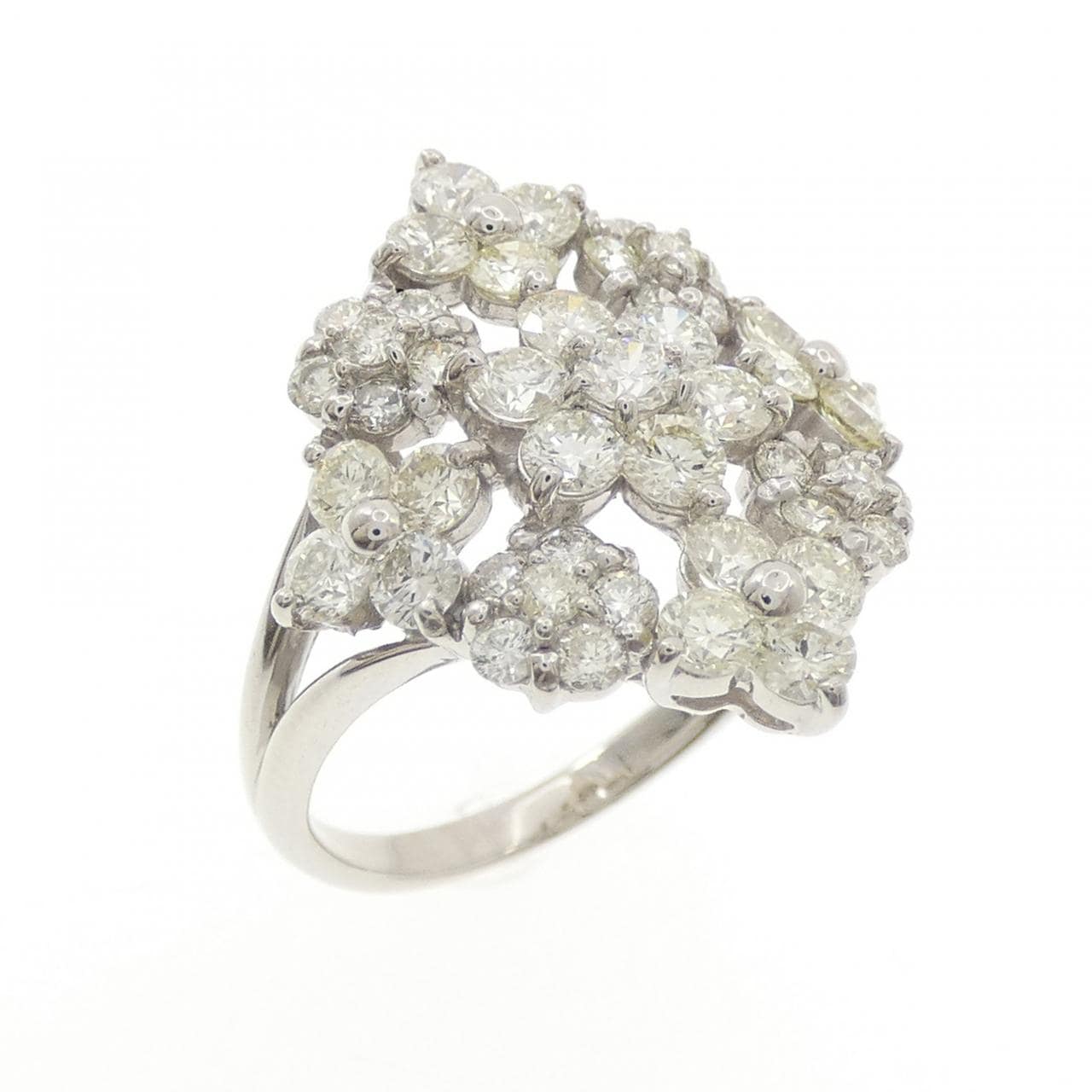 PT900 フラワー ダイヤモンド リング 2.00CT