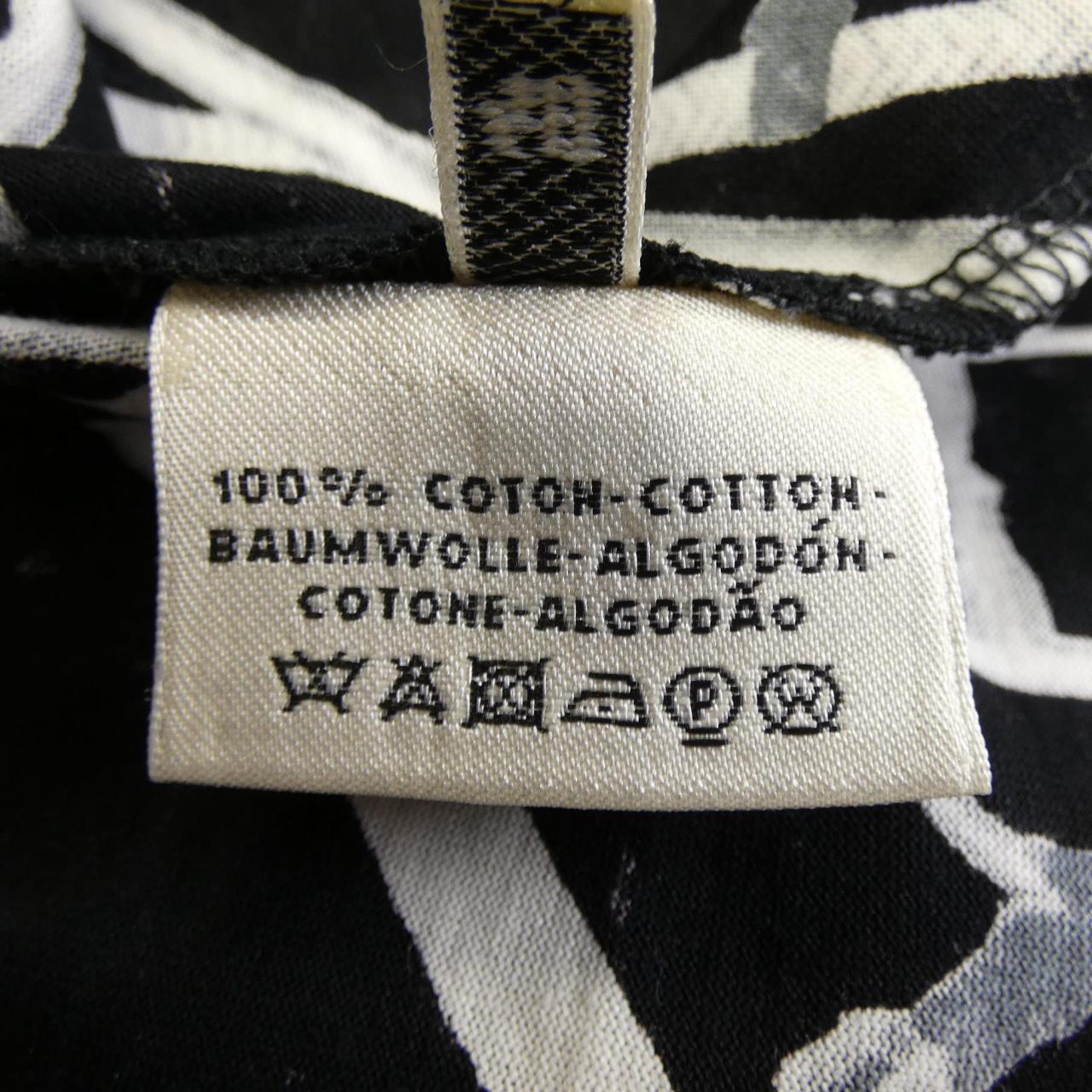 エルメス HERMES Tシャツ