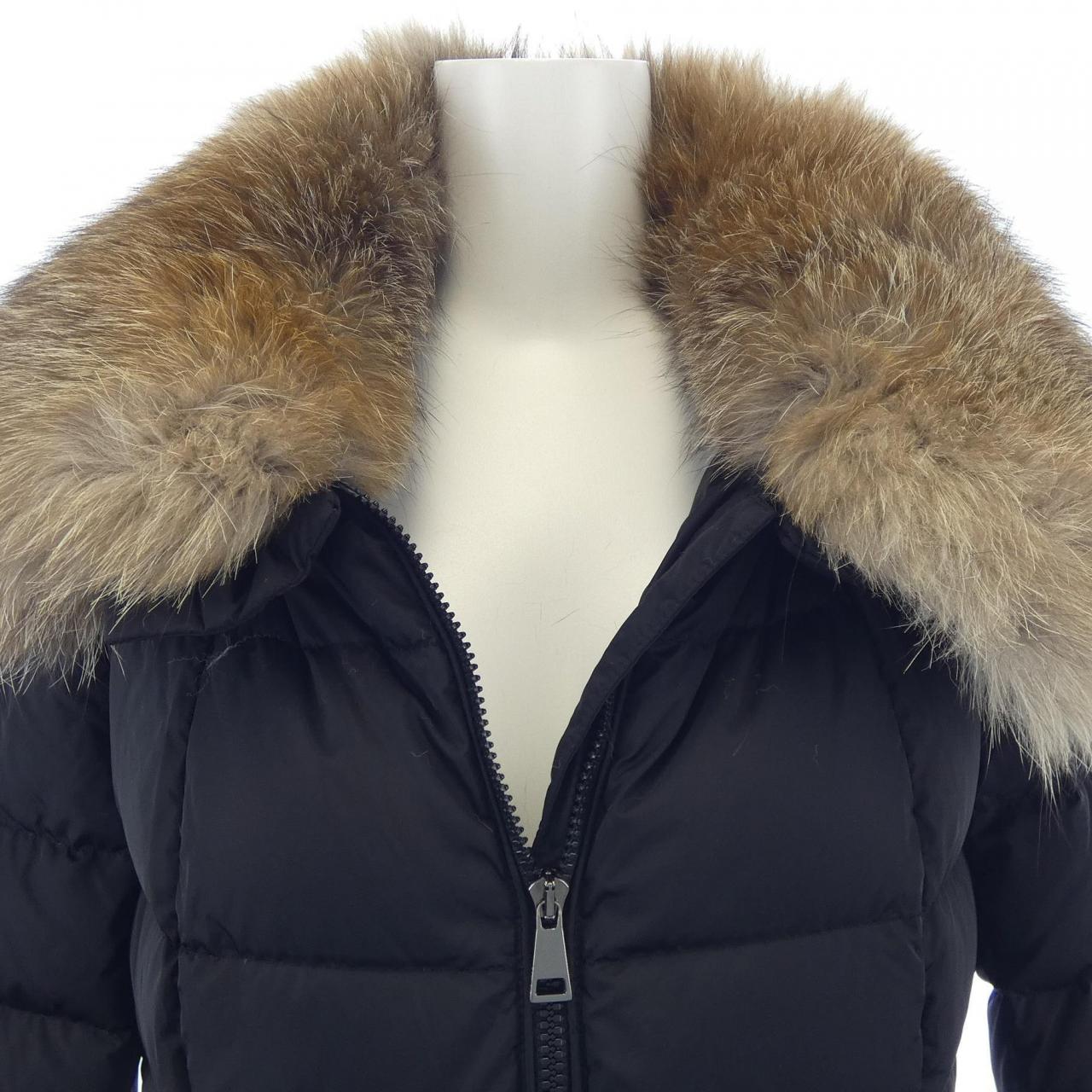 モンクレール MONCLER ダウンコート