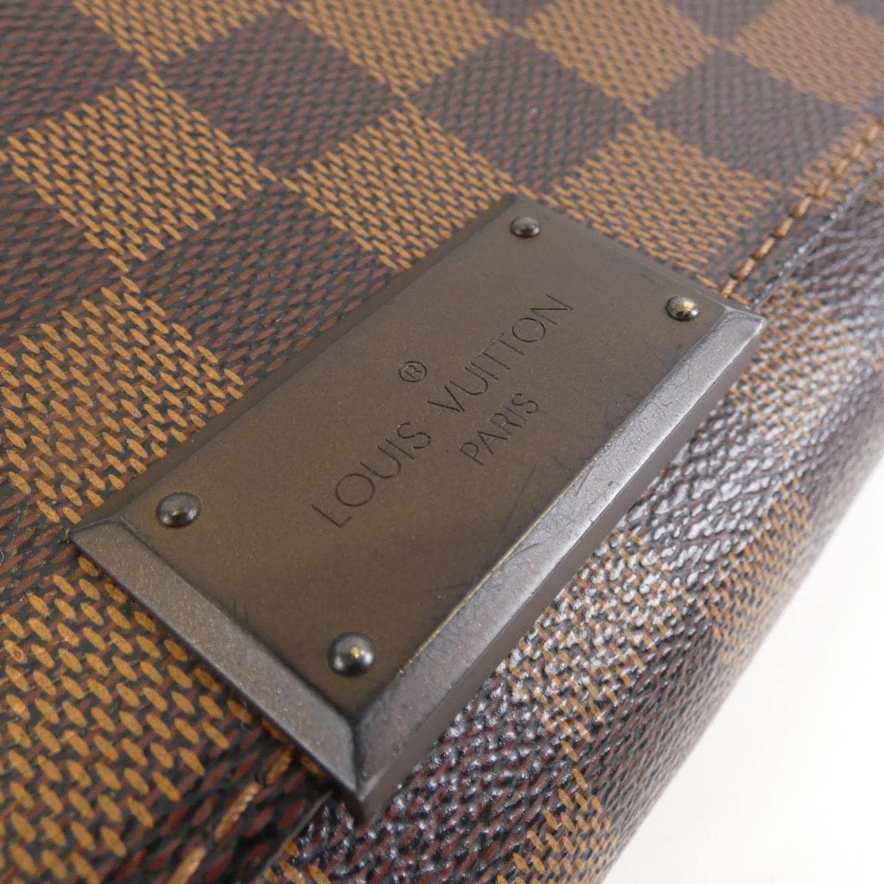 LOUIS VUITTON Damier District PM N41213 Shoulder Bag