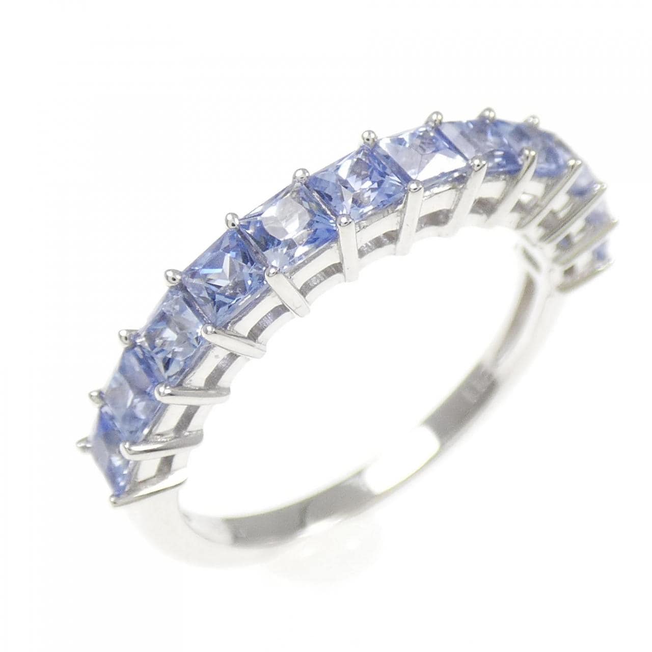 K18WG Sapphire Ring 1.12CT
