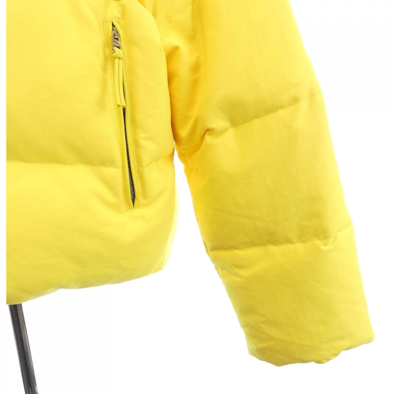 ロエベ LOEWE S359Y02X29 ダウンジャケット