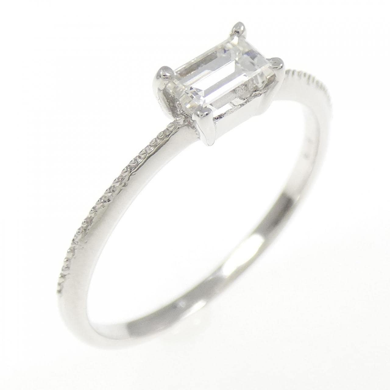 K18WG ダイヤモンド リング 0.30CT