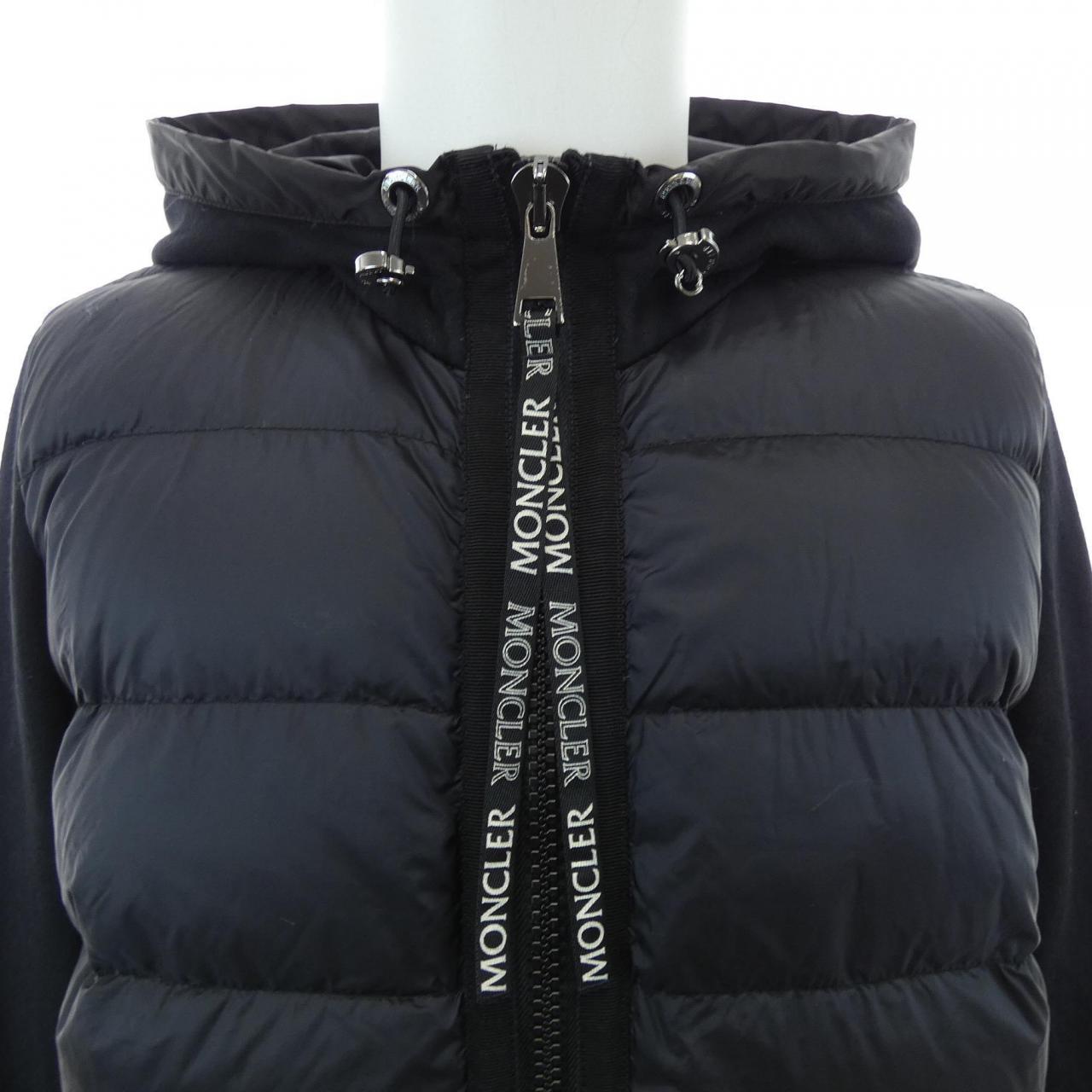 モンクレール MONCLER 20938461600 ダウンジャケット