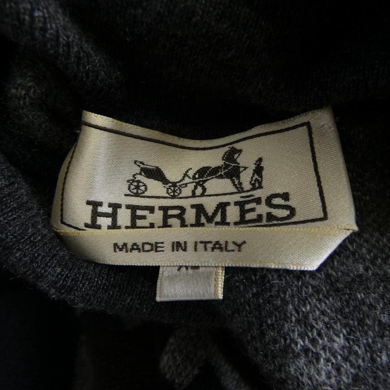 エルメス HERMES *82-5718. ニット