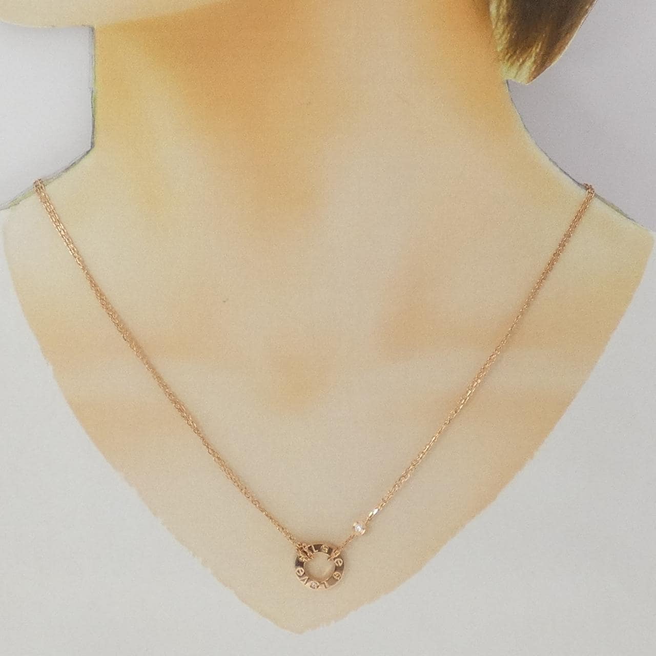 カルティエ ラブ ネックレス