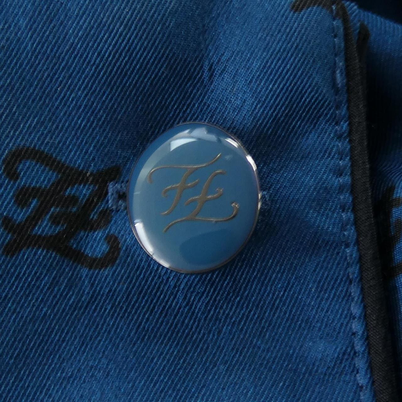 フェンディ FENDI FS7246 A9DQ シャツ