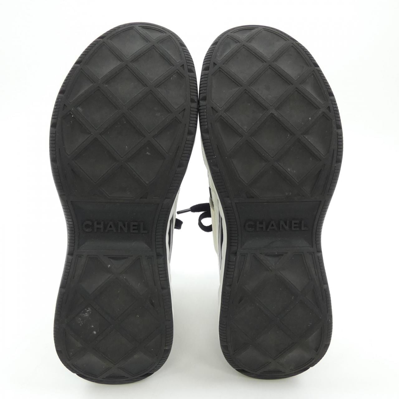 シャネル CHANEL スニーカー