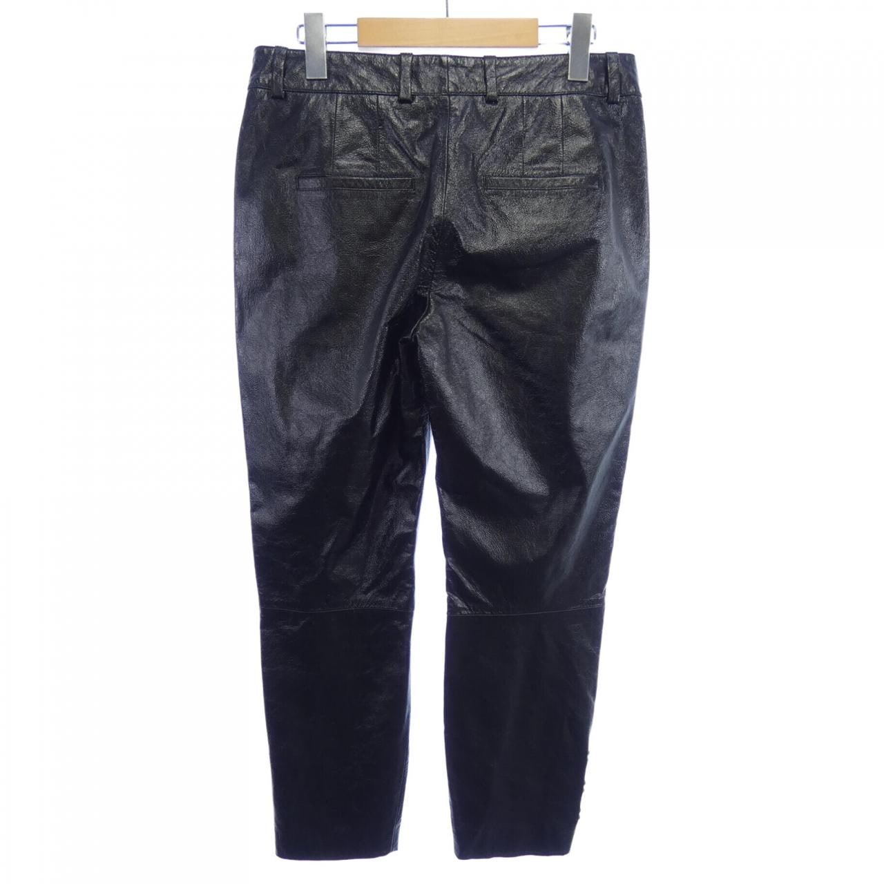 OLIVIER THEYSKENS パンツ