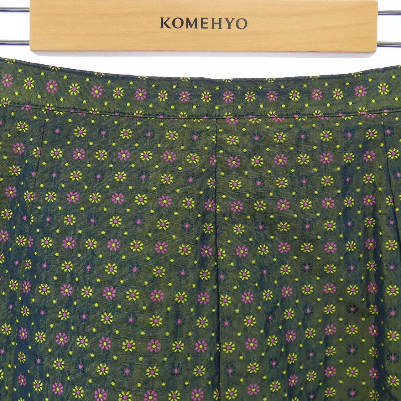 49アベニュージュンコシマダ 49AV.junko shimada スカート