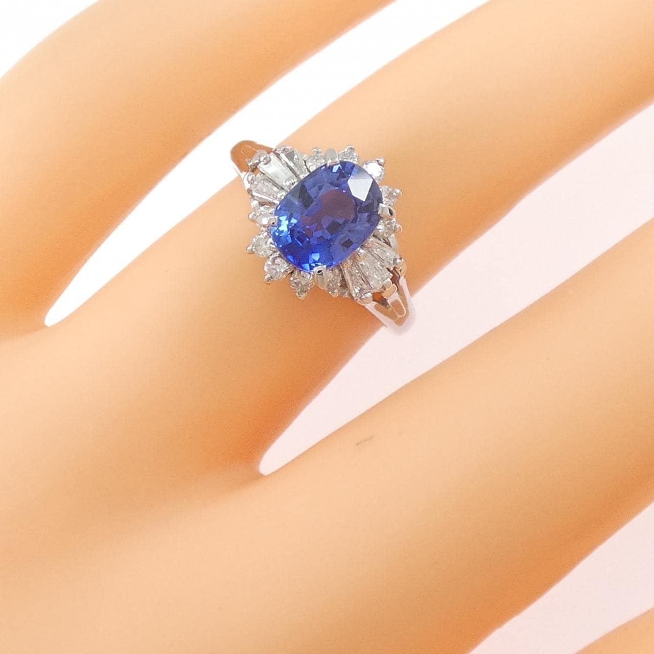 PT900 サファイヤ リング 1.33CT