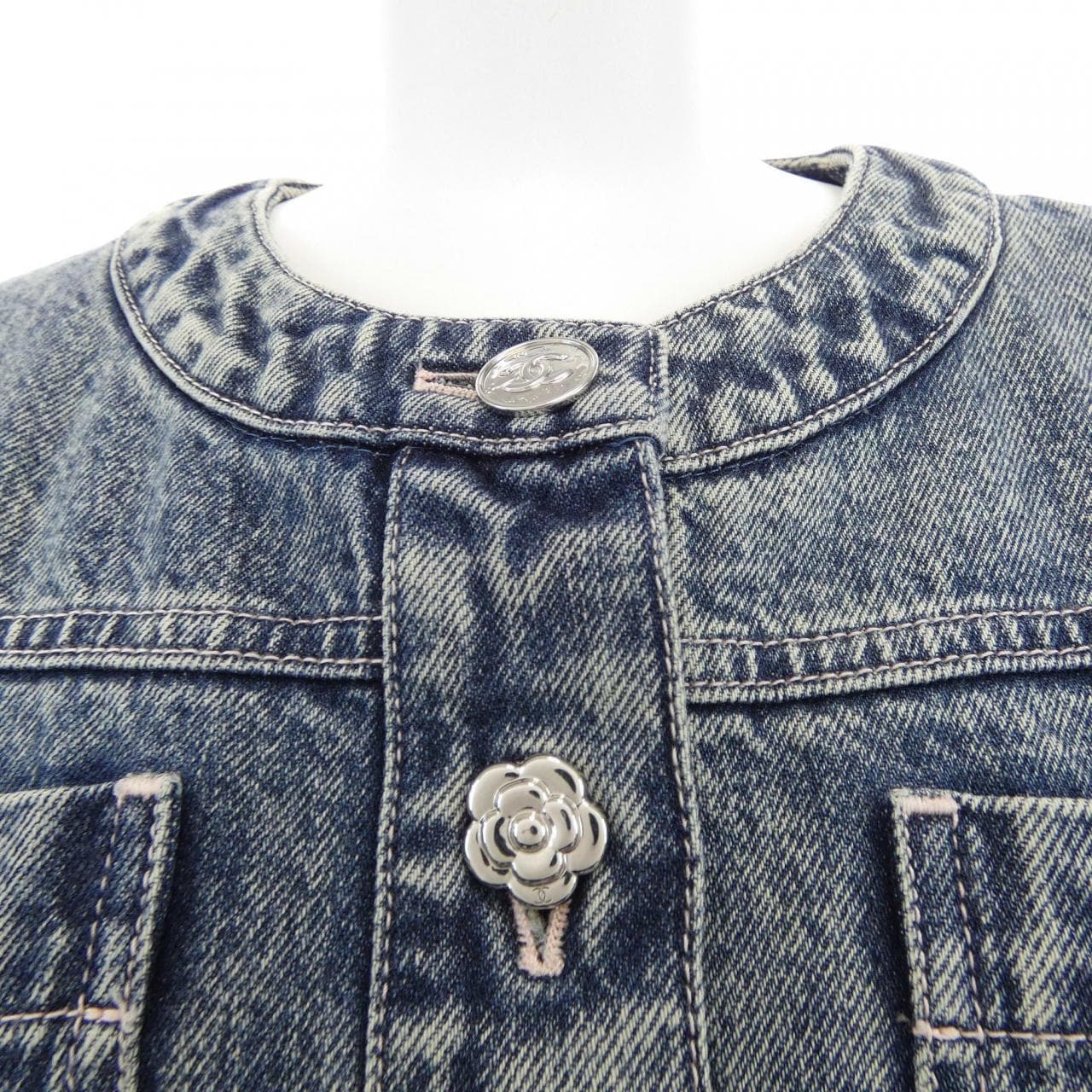 シャネル CHANEL LOOK26 P80310V72625 25B デニムジャケット