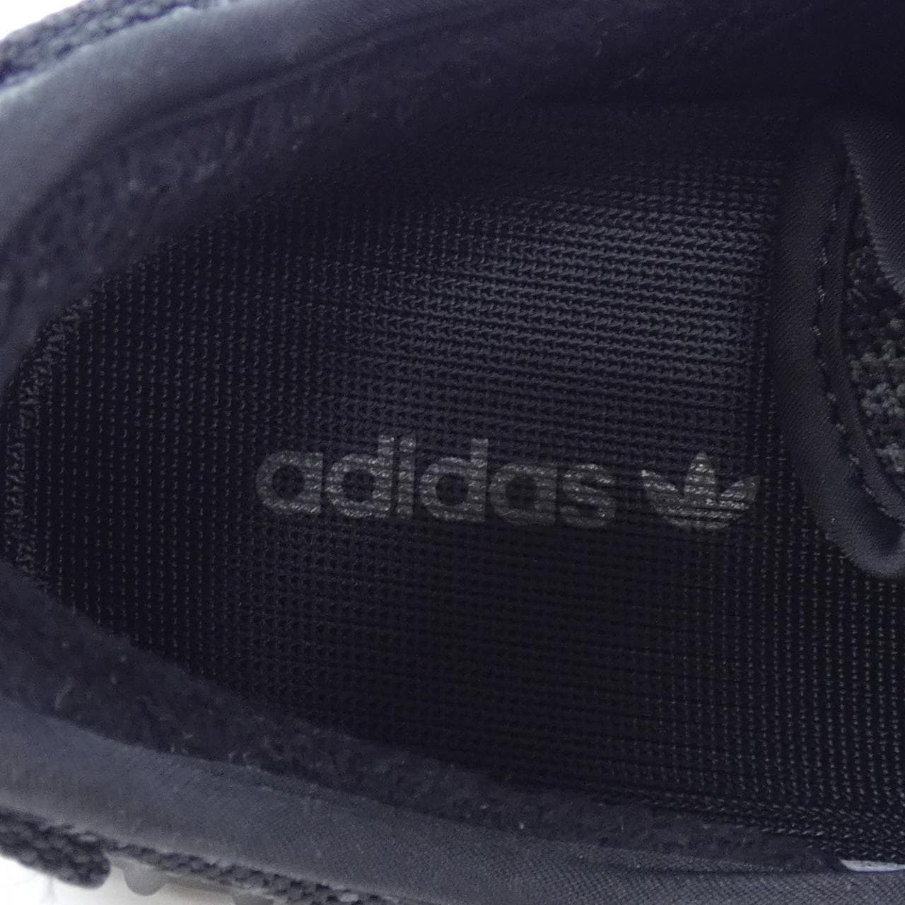 アディダス ADIDAS BB5350 スニーカー