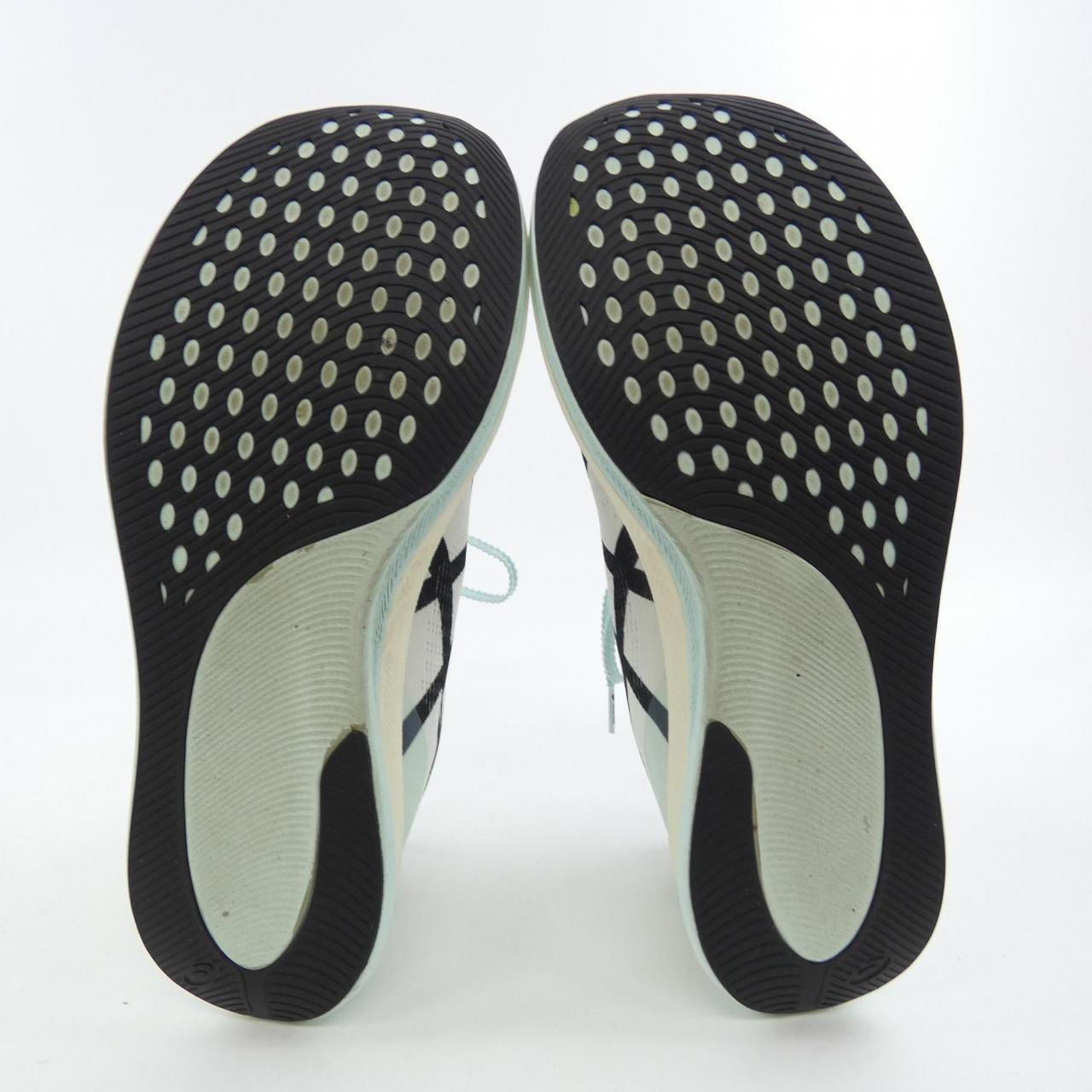 アシックス ASICS 1013A158 スニーカー