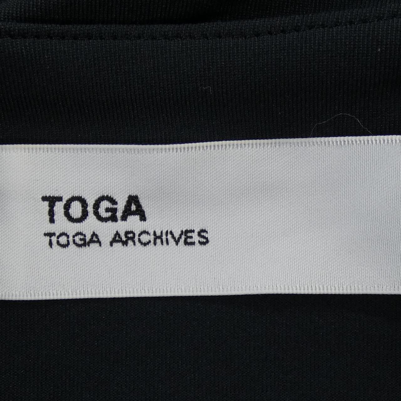 トーガ TOGA TA01-JK071 トップス