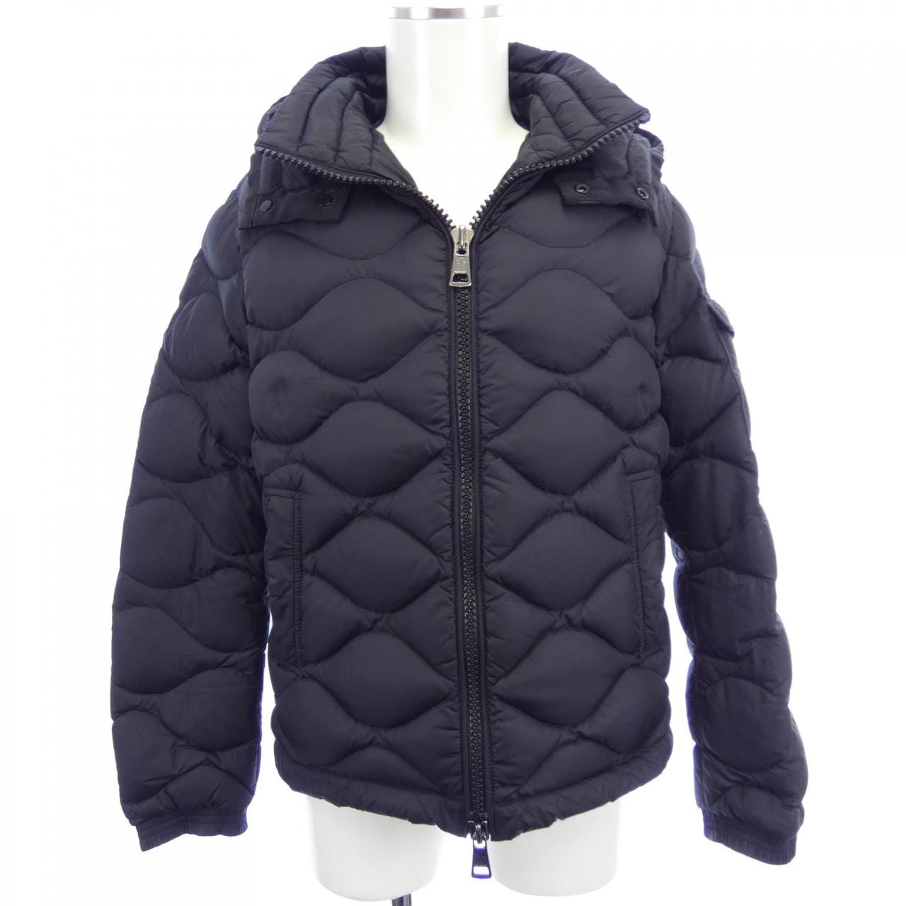 モンクレール MONCLER MORANDIERES ダウンジャケット