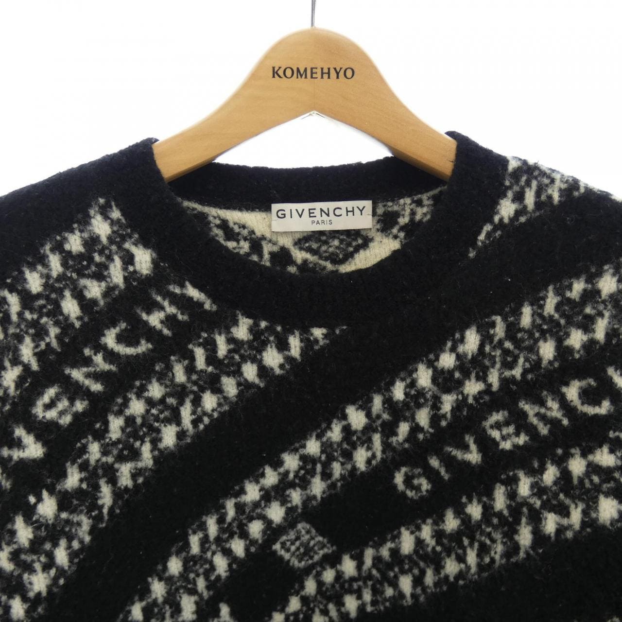 ジバンシー GIVENCHY BM90EE4Y6Q ニット