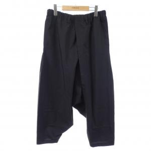 132 5.イッセイミヤケ 132 5.ISSEY MIYAKE ME21FF148 パンツ