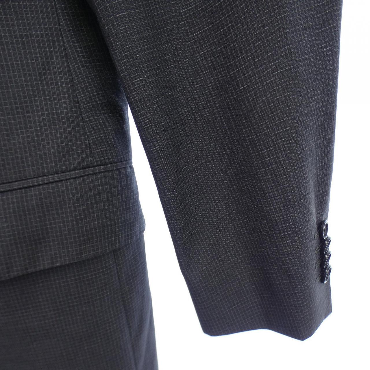 コルネリアーニ Corneliani スーツ