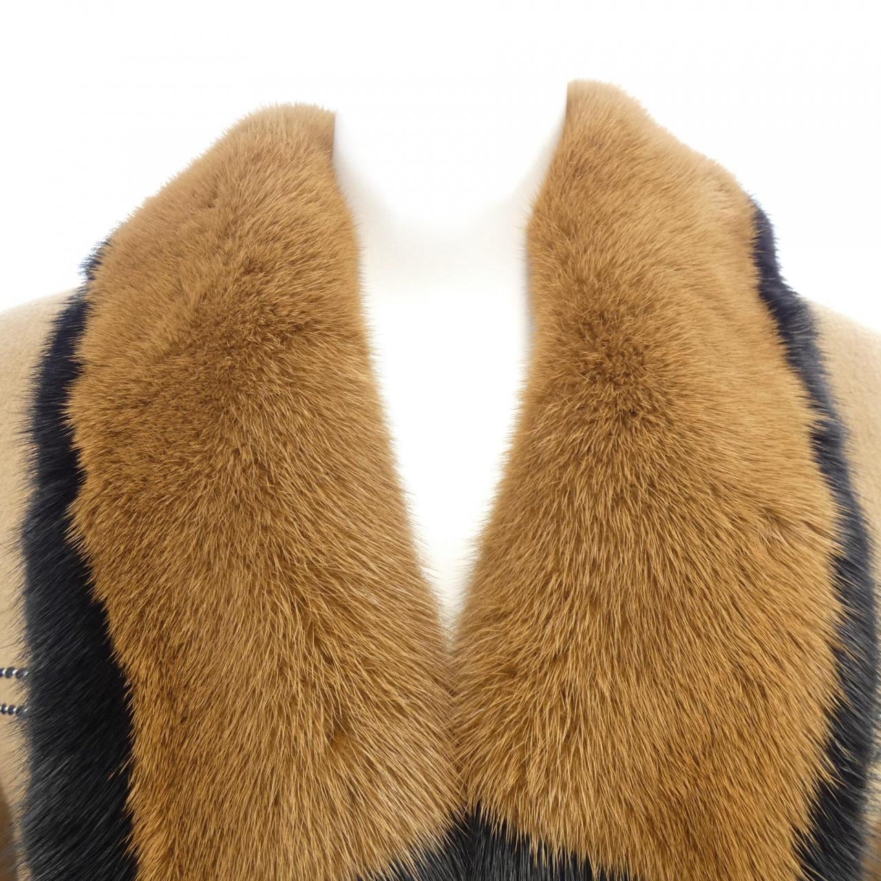 フェンディ FENDI FJ6851 40U ジャケット