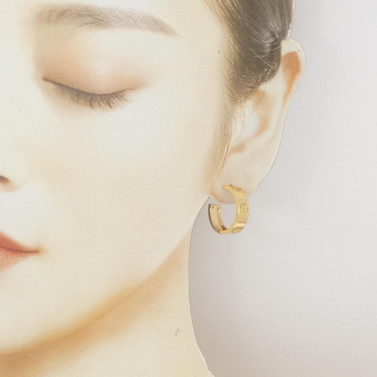 カルティエ ラブ  ピアス