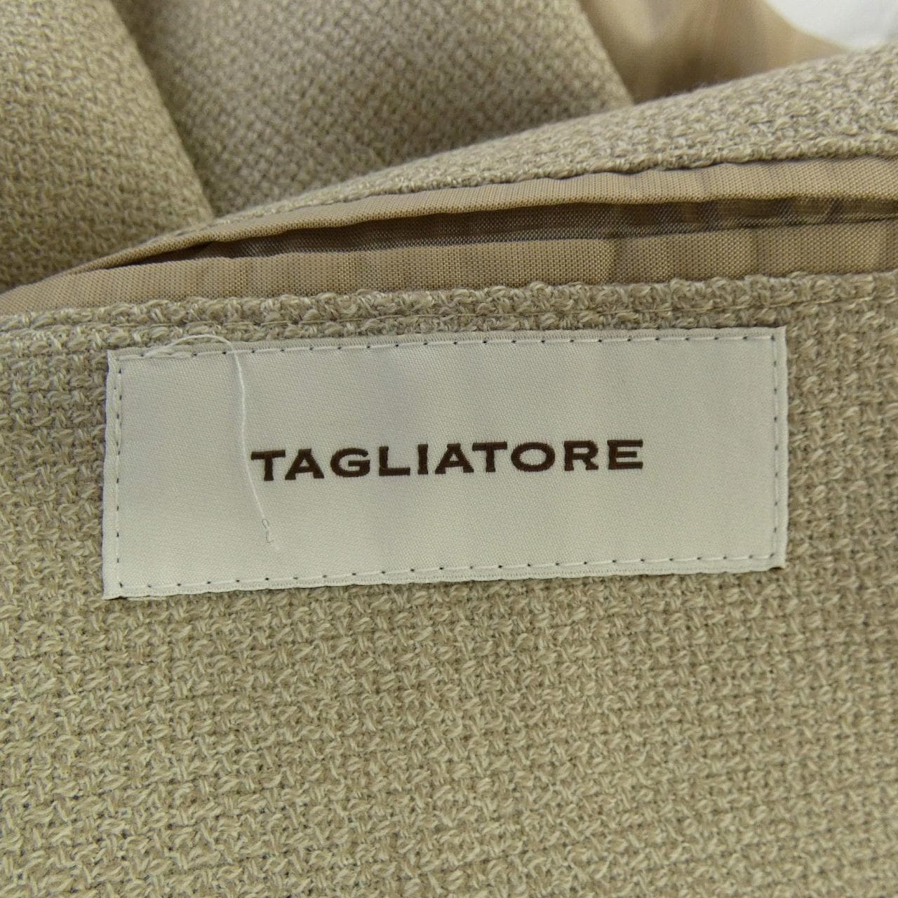 タリアトーレ TAGLIATORE ジャケット