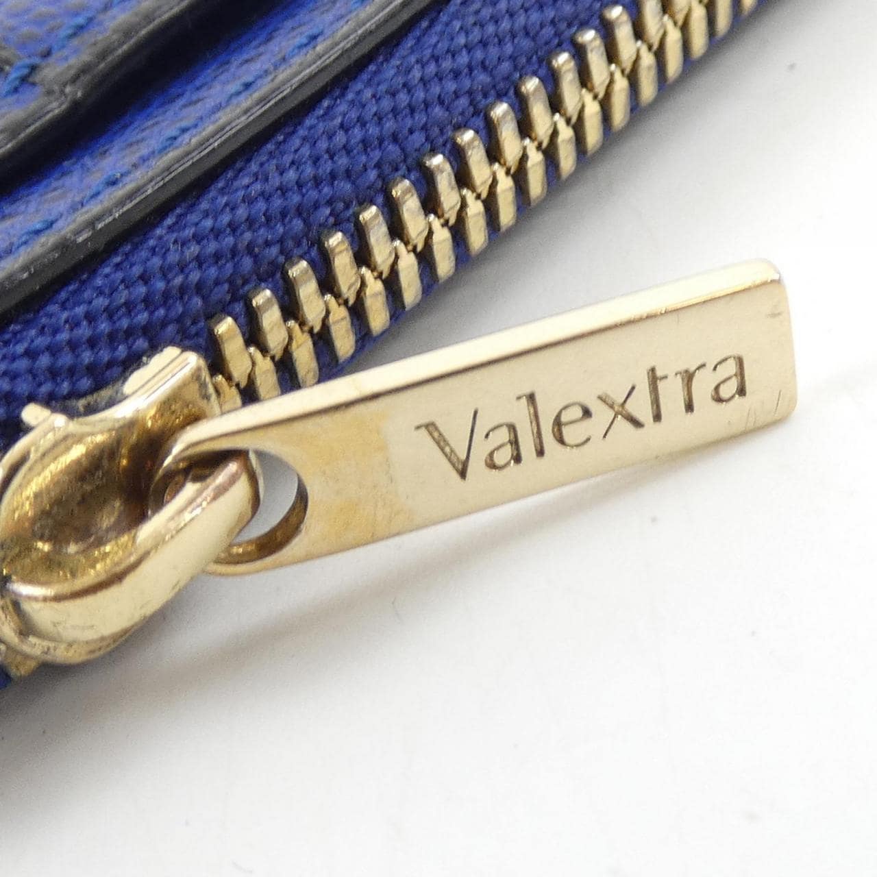 ヴァレクストラ VALEXTRA CARD CASE