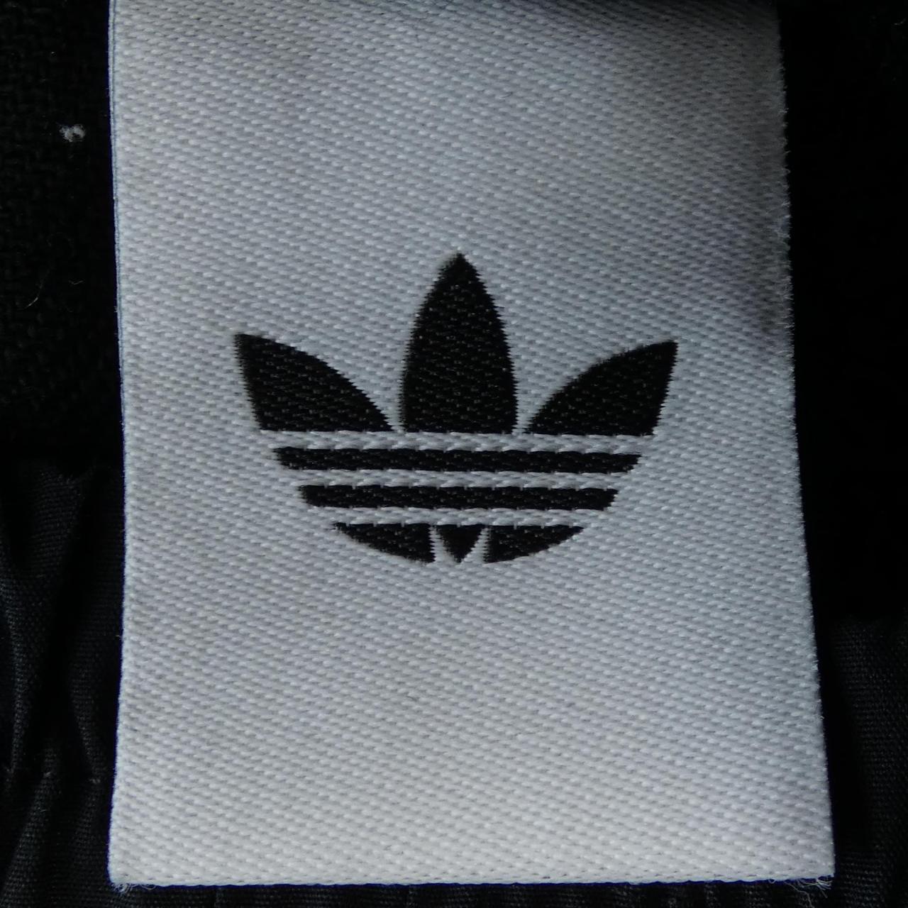 アディダス ADIDAS ショートパンツ