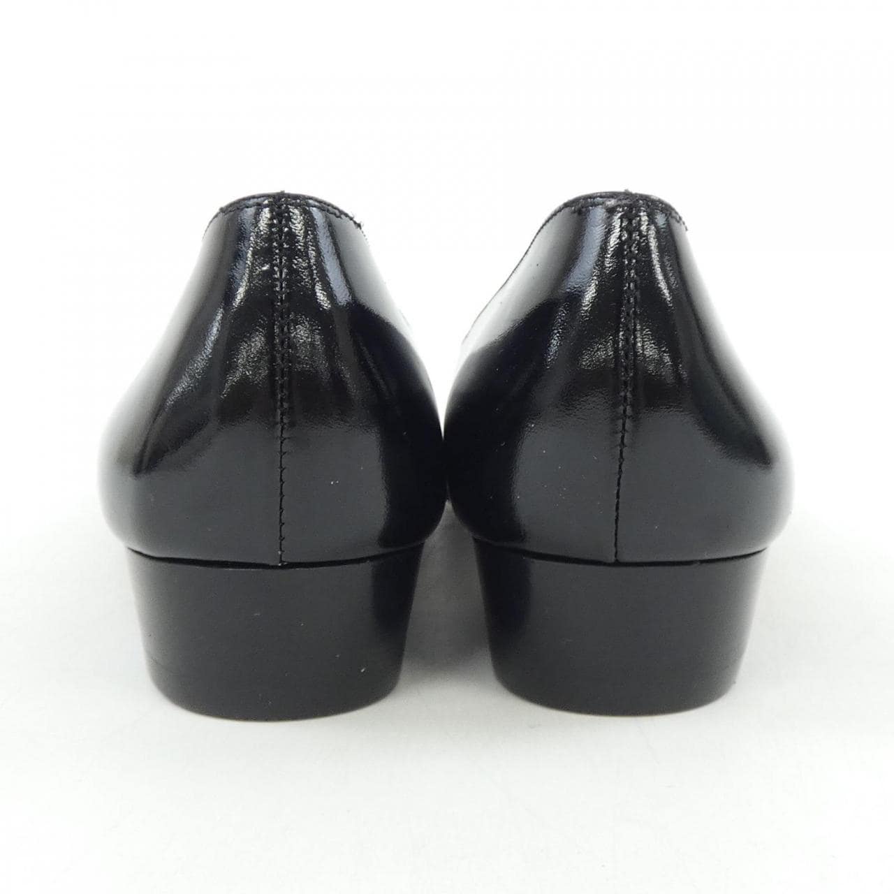 【ヴィンテージ】サルヴァトーレフェラガモ SALVATORE FERRAGAMO パンプス