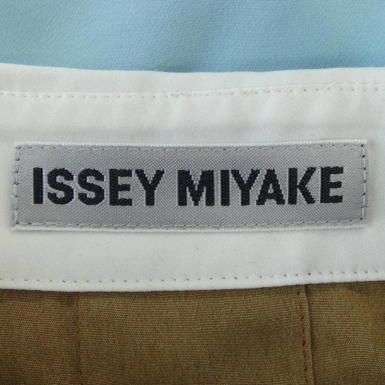 イッセイミヤケ ISSEY MIYAKE IM52FJ530 シャツ