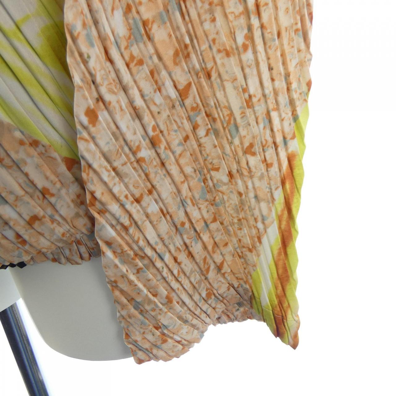 イッセイミヤケ ISSEY MIYAKE IM31FD676 カーディガン