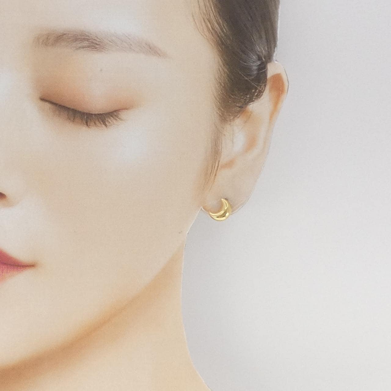 [新品] K18YG 月亮耳环