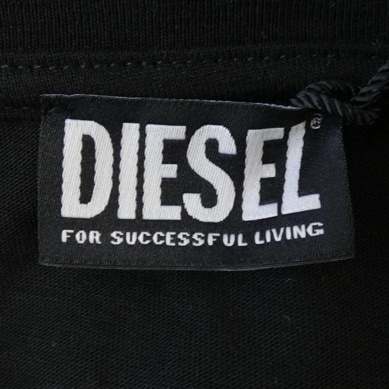 ディーゼル DIESEL A12754 RPAT1 900 Tシャツ